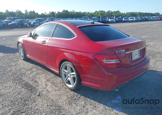 WDDGJ4HB4EG270202: 42756542