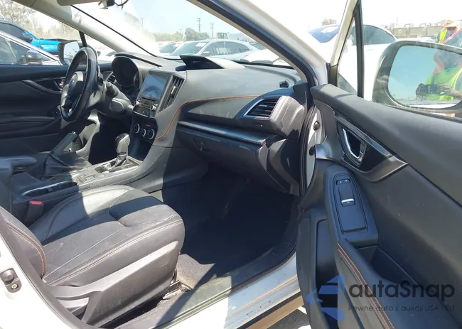 JF2GTAMC1KH294823: 42756616