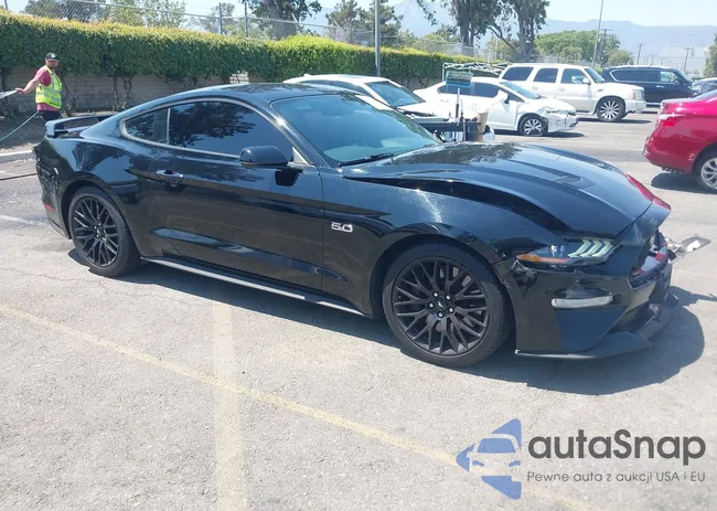 1FA6P8CF0L5130636: 42756645