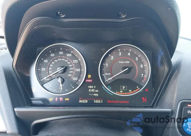 WBA1M1C5XFV393715: 42756661