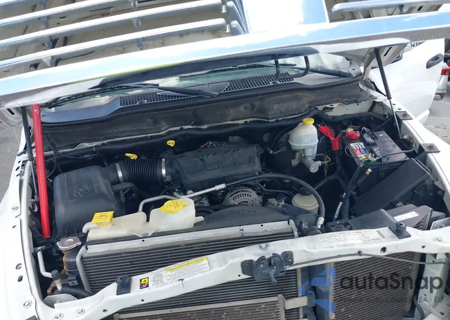 1D3HU18N08J224962: 42755681