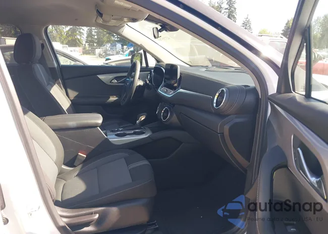 3GNKBHR48SS194139: 42755768