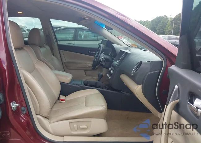 1N4AA5AP4CC810850: 42755842