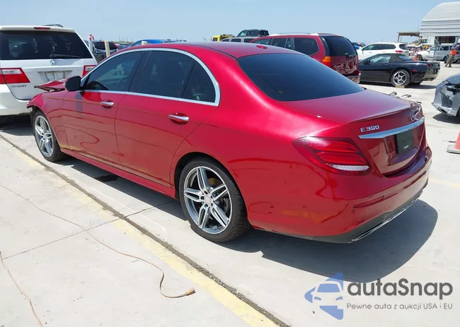 WDDZF4JB4HA186828: 42756018