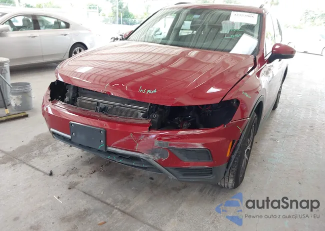 3VV3B7AX3KM146213: 42757086