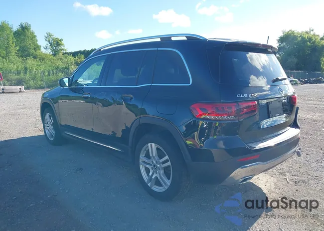 W1N4M4HB0NW258339: 42757231