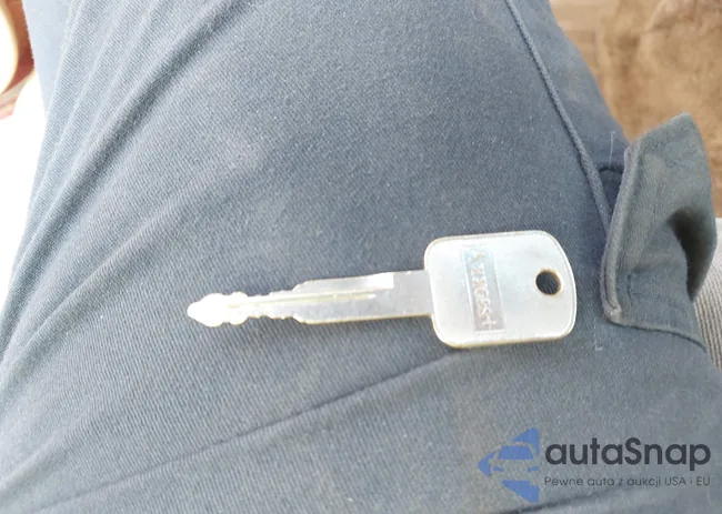 1FTDX17WXVNB72771: 42757250