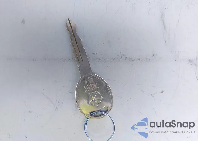 1B4GP44R6XB584734: 42757348