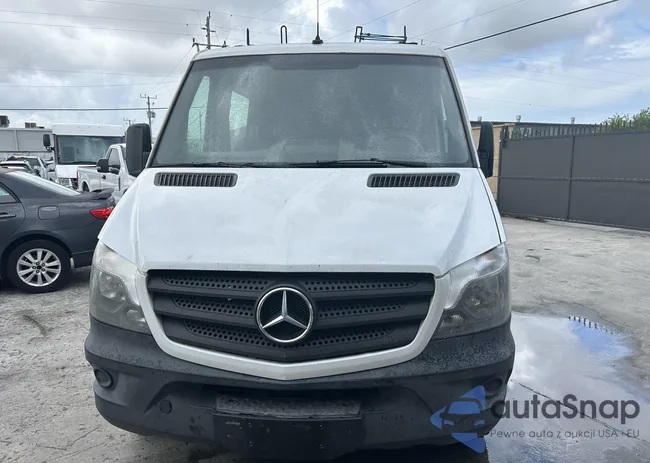 WD3PE7CD4HP545624: 42757419