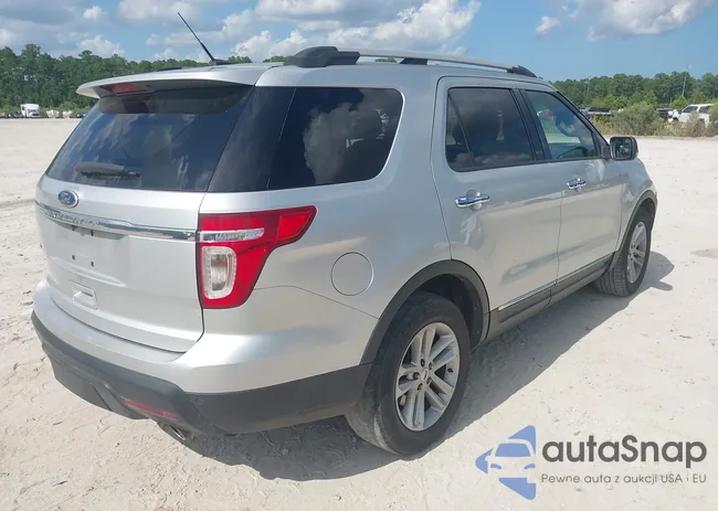 1FMHK7D8XCGA90643: 42757463