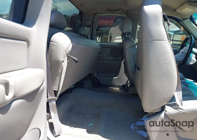 1GCHK29UX2E218788: 42757469