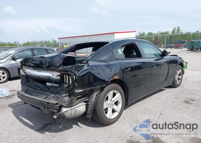 2C3CDXBGXDH720125: 42757574