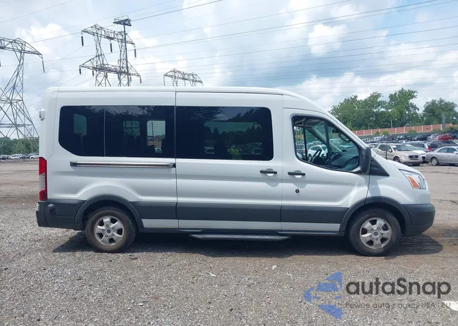 1FBAX2CM2HKA76480: 42757002