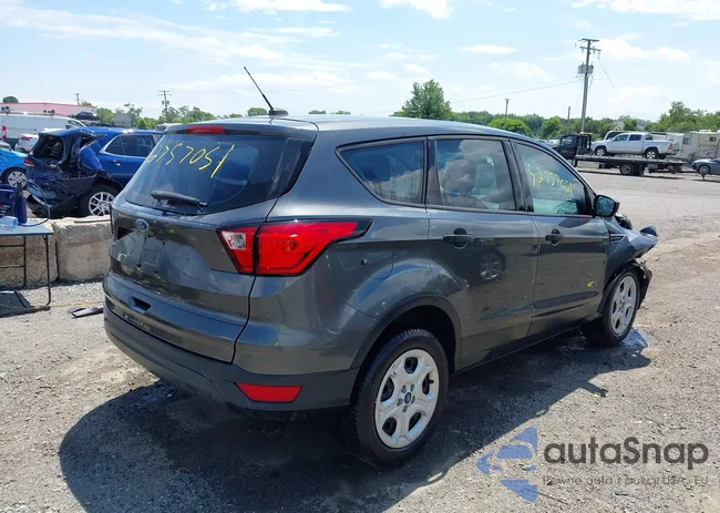 1FMCU0F74KUB21854: 42757051