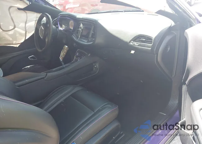 2C3CDZBT8JH334601: 42758172