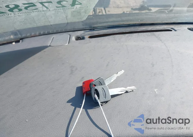 1FBSS31L1YHB91572: 42758275