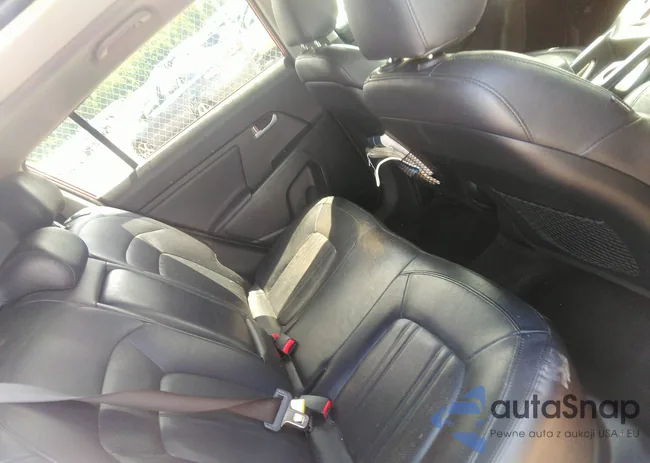 KNDPCCA60C7312910: 42758276