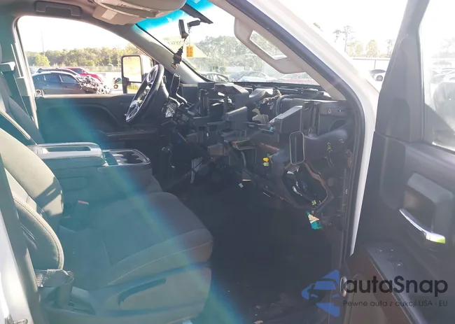 3GTU1UEC5EG323620: 42758562