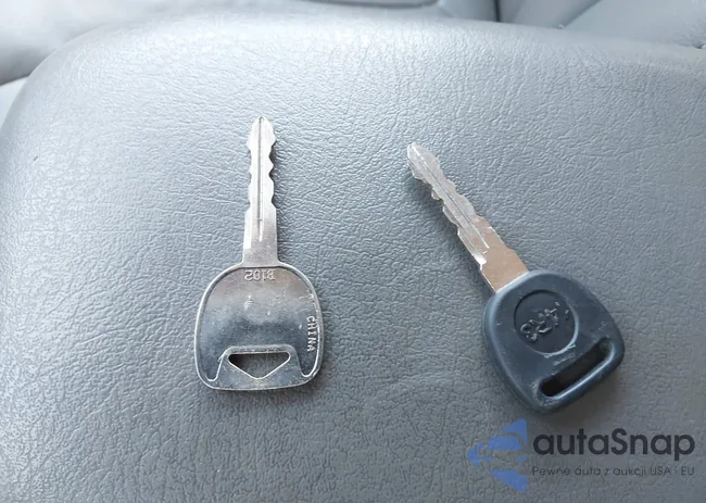 1GNET16S936170166: 42758663