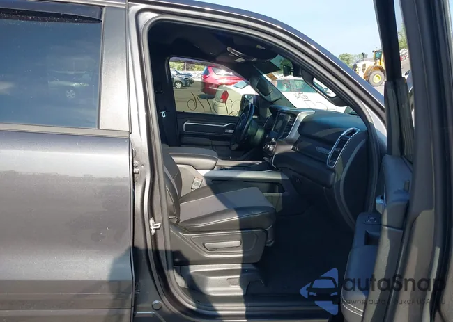 1C6SRFFT7MN676111: 42757776