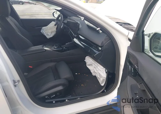 WBA43FJ08SCU57776: 42757797