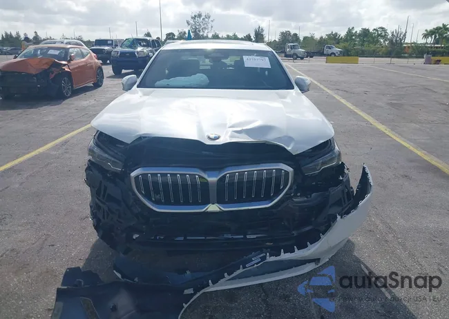 WBA43FJ08SCU57776: 42757797