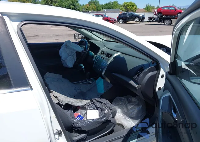 1N4AL3AP7FN896470: 42757800