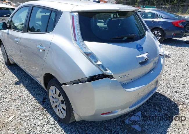 1N4AZ0CPXFC334424: 42757914