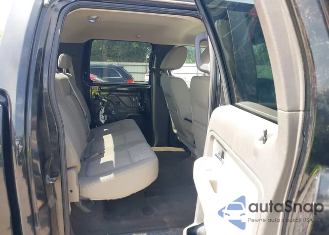 1FTRW12869KB50744: 42757942