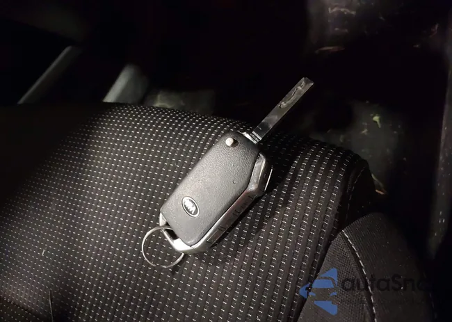 3KPF24AD5LE226351: 42758057