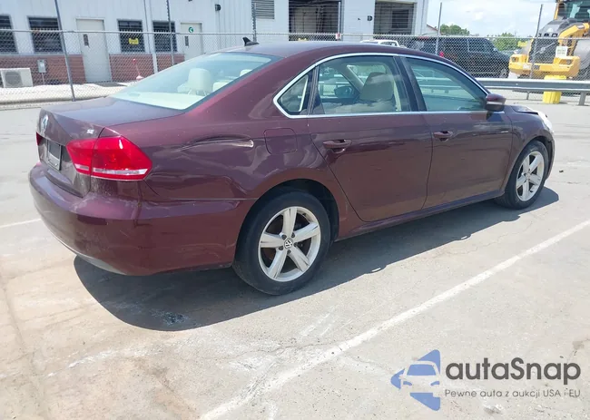 1VWBH7A37CC068301: 42759172