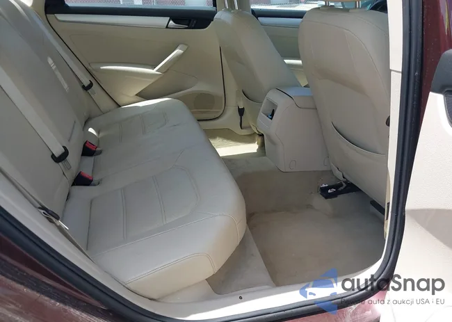 1VWBH7A37CC068301: 42759172