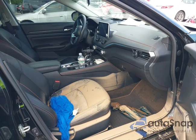 1N4BL4CV8LN321229: 42759185