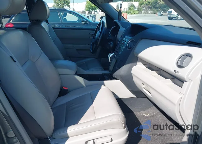 5FNYF4H66AB025960: 42759497