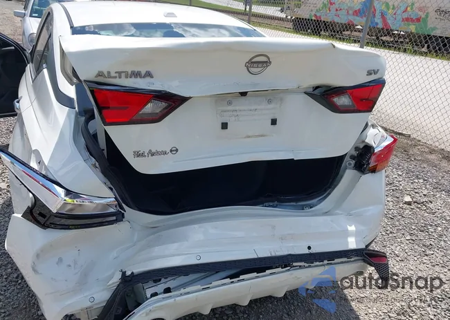 1N4BL4DV4RN312342: 42759579