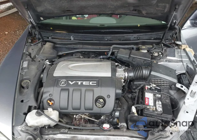 JH4KB16525C011890: 42759592