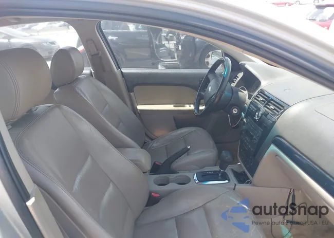 3FAHP081X6R188682: 42759618