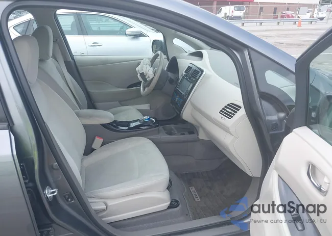 1N4AZ0CP2FC317942: 42758891