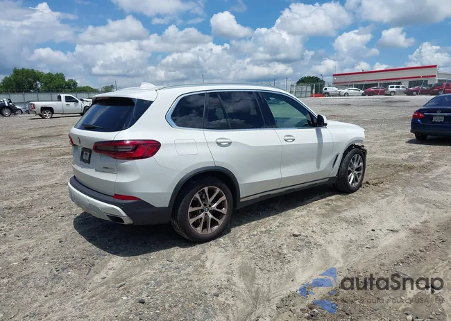 5UXCR4C08L9B99936: 42758973