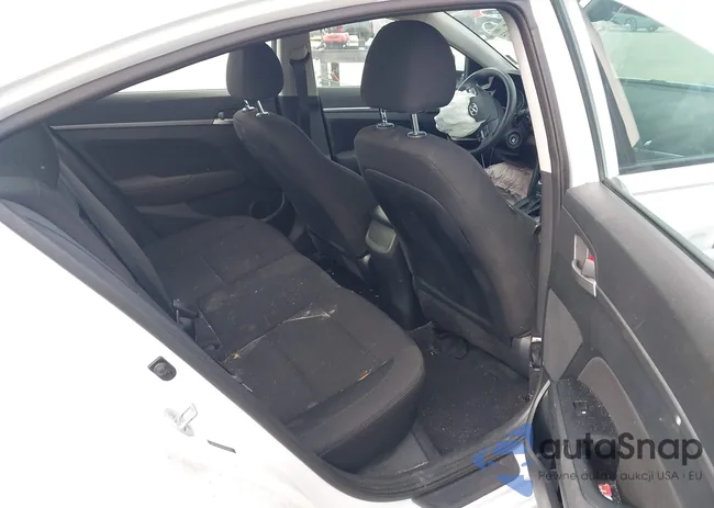 5NPD84LF6KH415640: 42758975