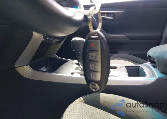 1N4AL3AP5FC186592: 42760353