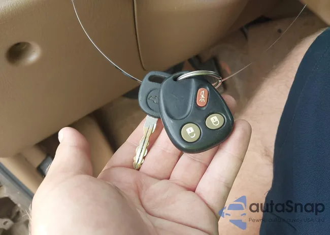 1GNDS13S822512120: 42760390