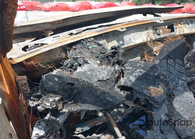 1FMZU77E62UB26604: 42760447