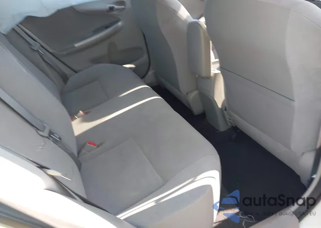 JTDBU4EE2BJ095229: 42760494