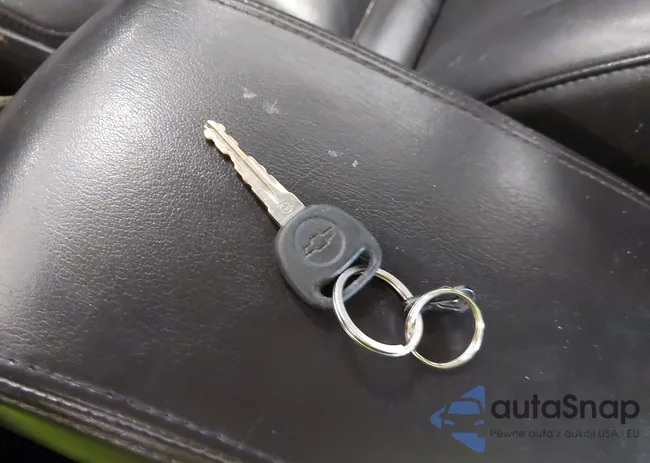 2G1WT58K679396531: 42759696