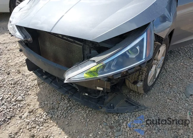 KMHD84LF3KU830674: 42759879