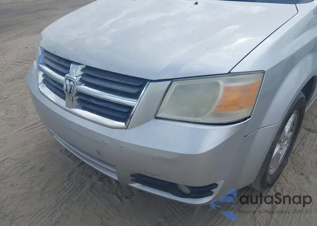 2D4RN5D15AR208782: 42759945