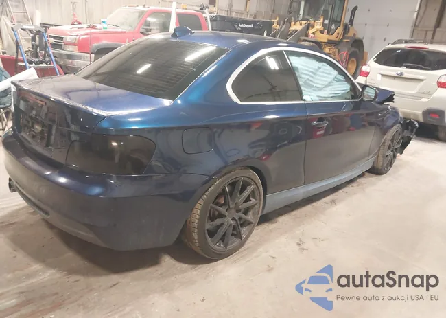 WBAUC9C54BVM09867: 42759978