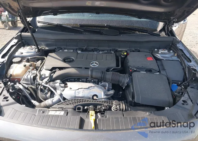 W1N4M4HB7MW111093: 42760057