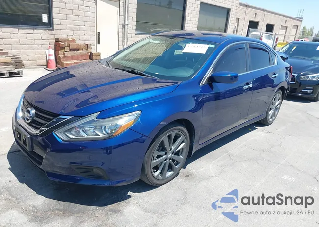 1N4AL3AP1JC219337: 42761242